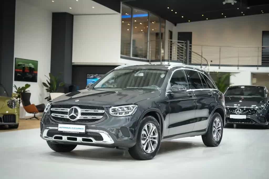 Mercedes-Benz GLC 200 d 4Matic*LED-HIGH-PERF*NAVI*PDC*1.HAND 08/2020-photo-0