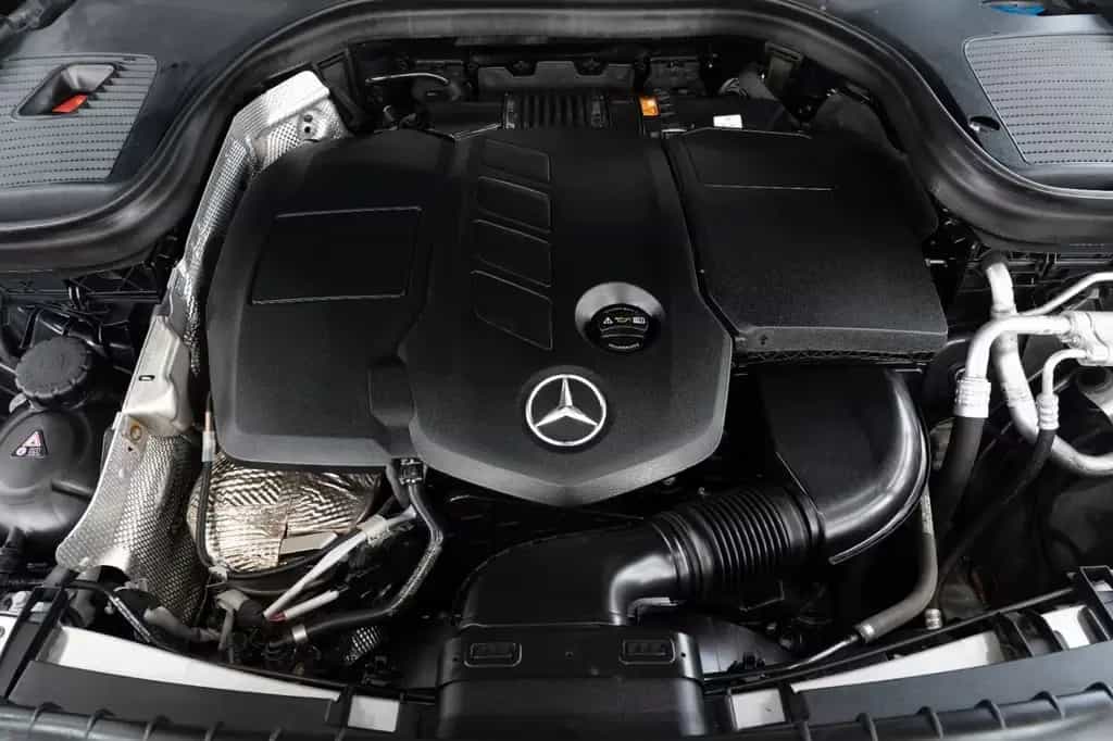 Mercedes-Benz GLC 200 d 4Matic*LED-HIGH-PERF*NAVI*PDC*1.HAND 08/2020-photo-22