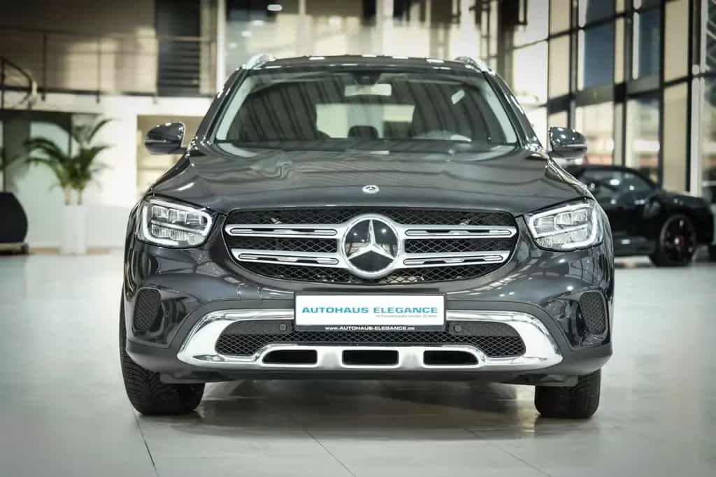 Mercedes-Benz GLC 200 d 4Matic*LED-HIGH-PERF*NAVI*PDC*1.HAND 08/2020-photo-4