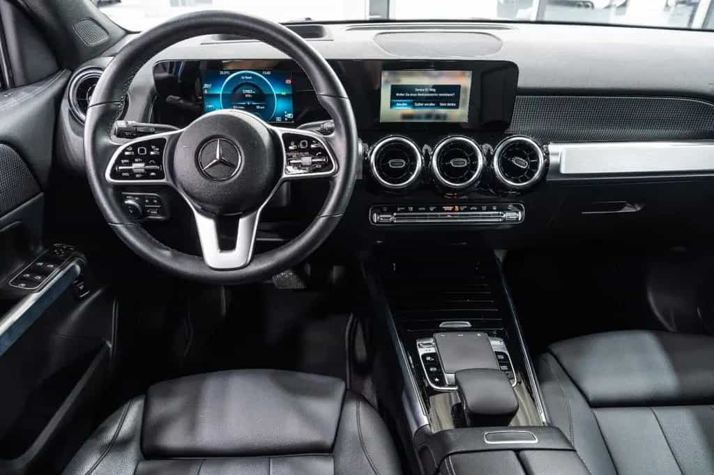 Mercedes-Benz GLB 200 d 4M*MULTIBEAM*HEAD-UP*LEDER*NAVI*360°KA 12/2020-photo-11