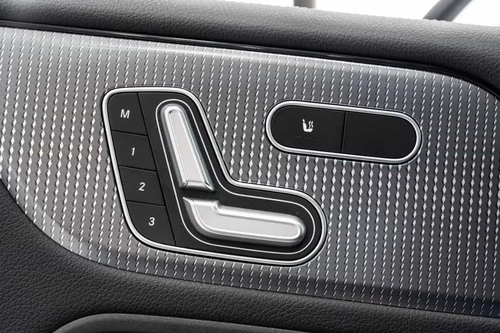 Mercedes-Benz GLB 200 d 4M*MULTIBEAM*HEAD-UP*LEDER*NAVI*360°KA 12/2020-photo-16