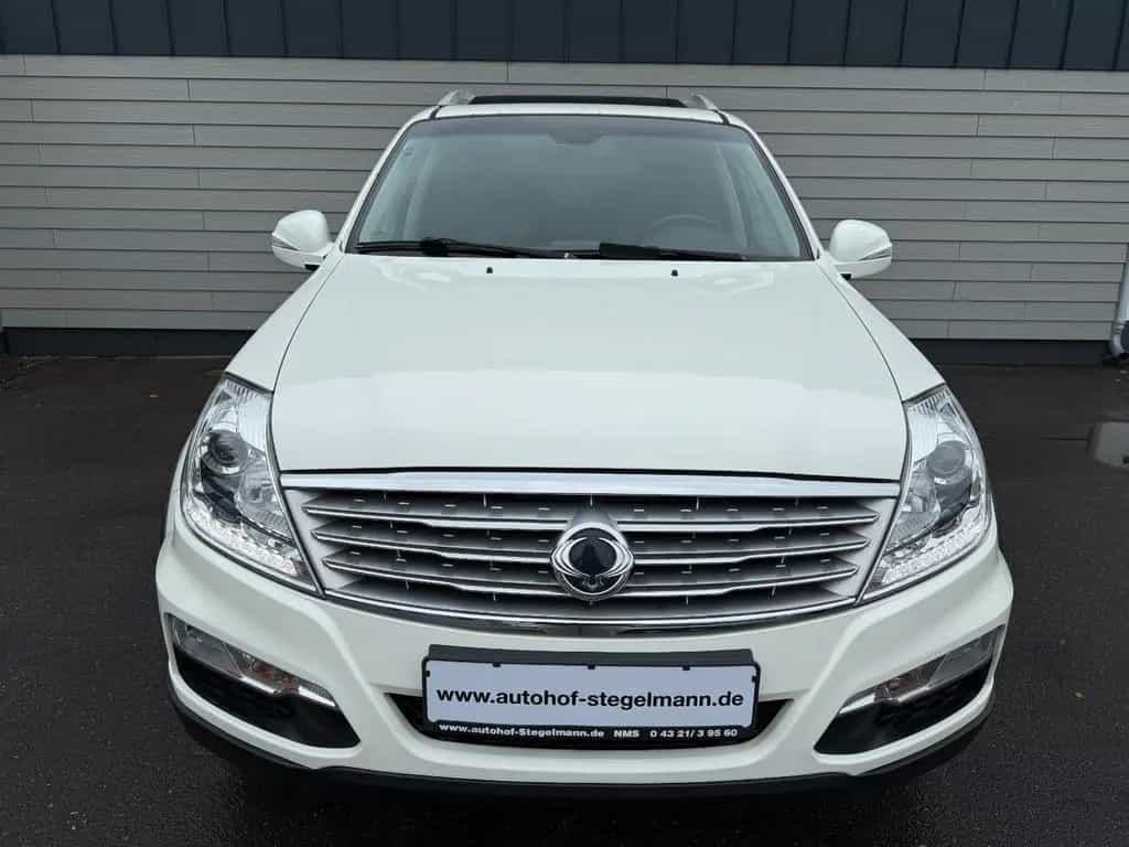 Ssangyong REXTON Rexton W Executive 4WD/7 Sitzer/Euro6 06/2016-photo-3