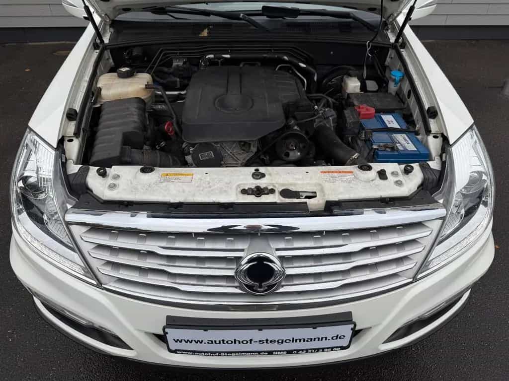 Ssangyong REXTON Rexton W Executive 4WD/7 Sitzer/Euro6 06/2016-photo-4