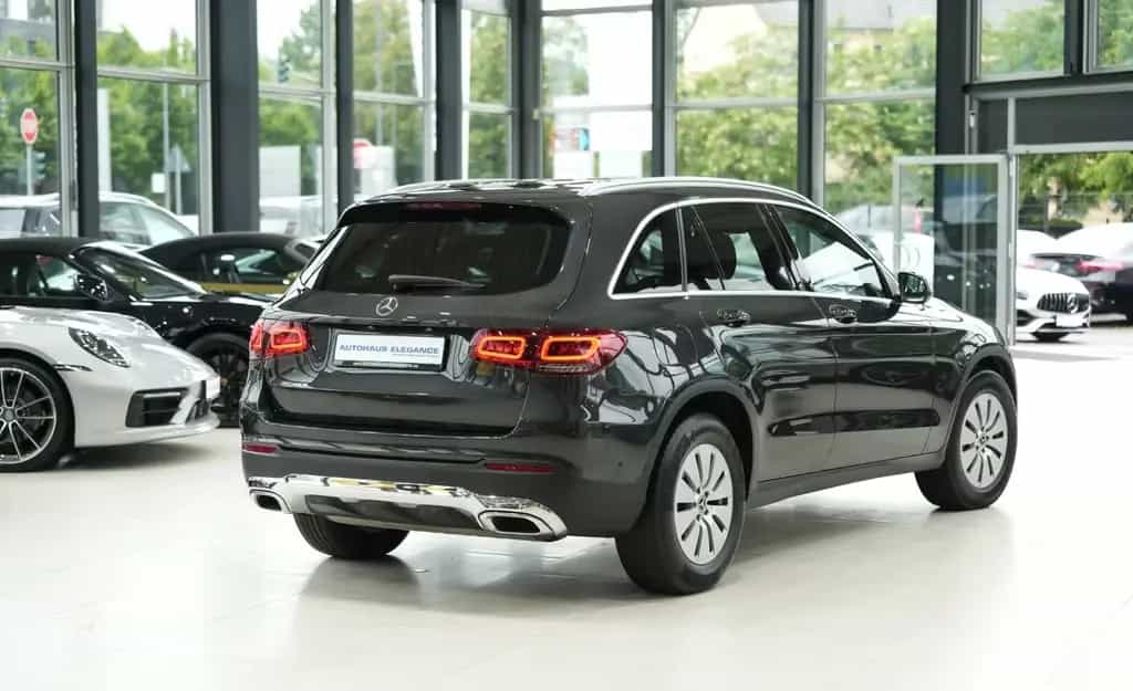 Mercedes-Benz GLC 200 4Matic *HIGH-LED*NAVI*PDC*SHZ*1.HAND 03/2020-photo-1