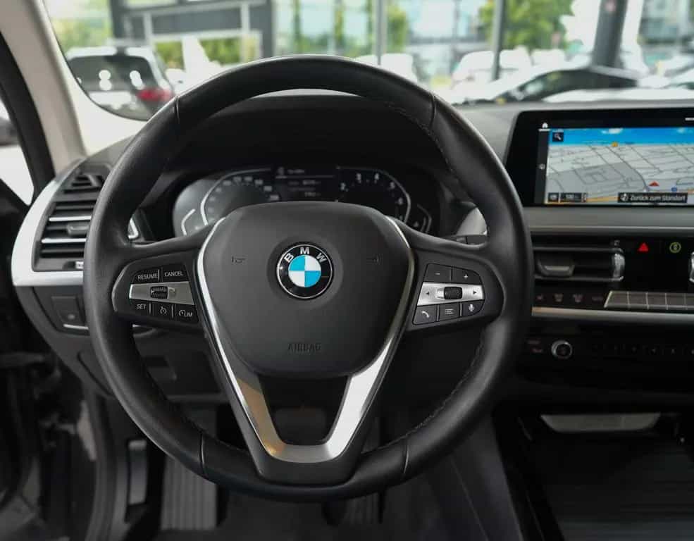 BMW X3 xDr 20i Luxury Line*LEDER*NAVI*LED*20"LM*1.HD 11/2021-photo-10