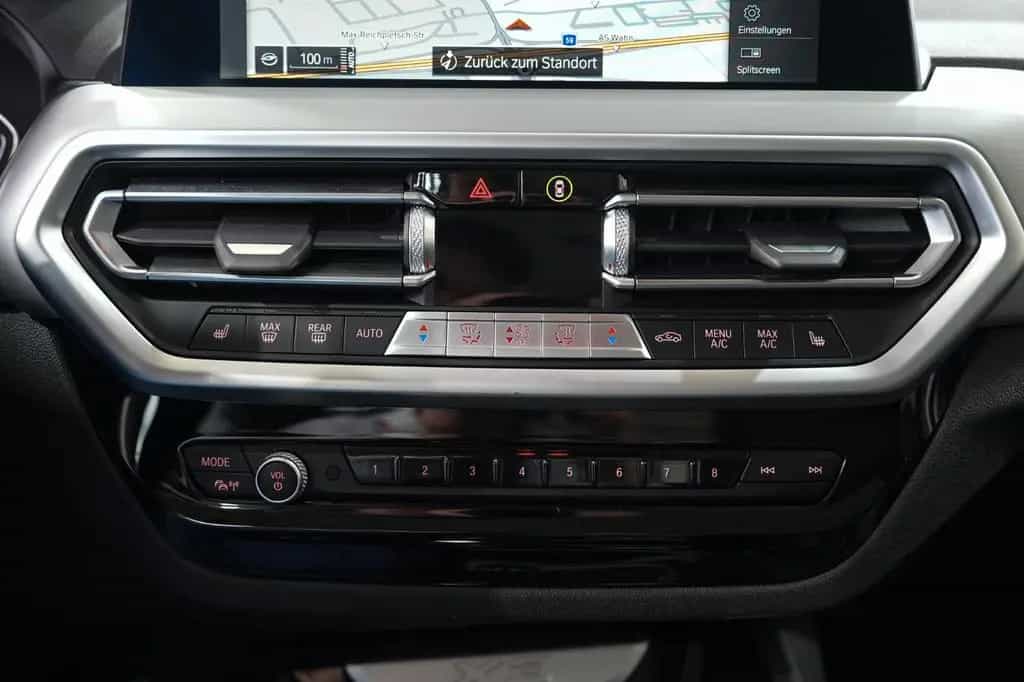 BMW X3 xDr 20i Luxury Line*LEDER*NAVI*LED*20"LM*1.HD 11/2021-photo-13