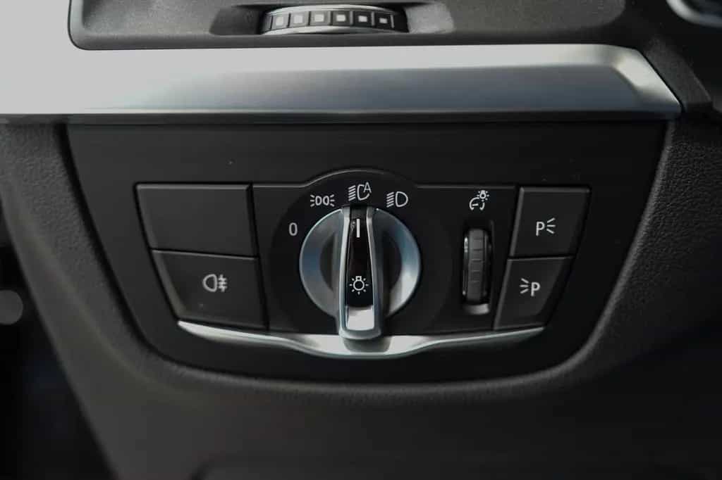 BMW X3 xDr 20i Luxury Line*LEDER*NAVI*LED*20"LM*1.HD 11/2021-photo-15