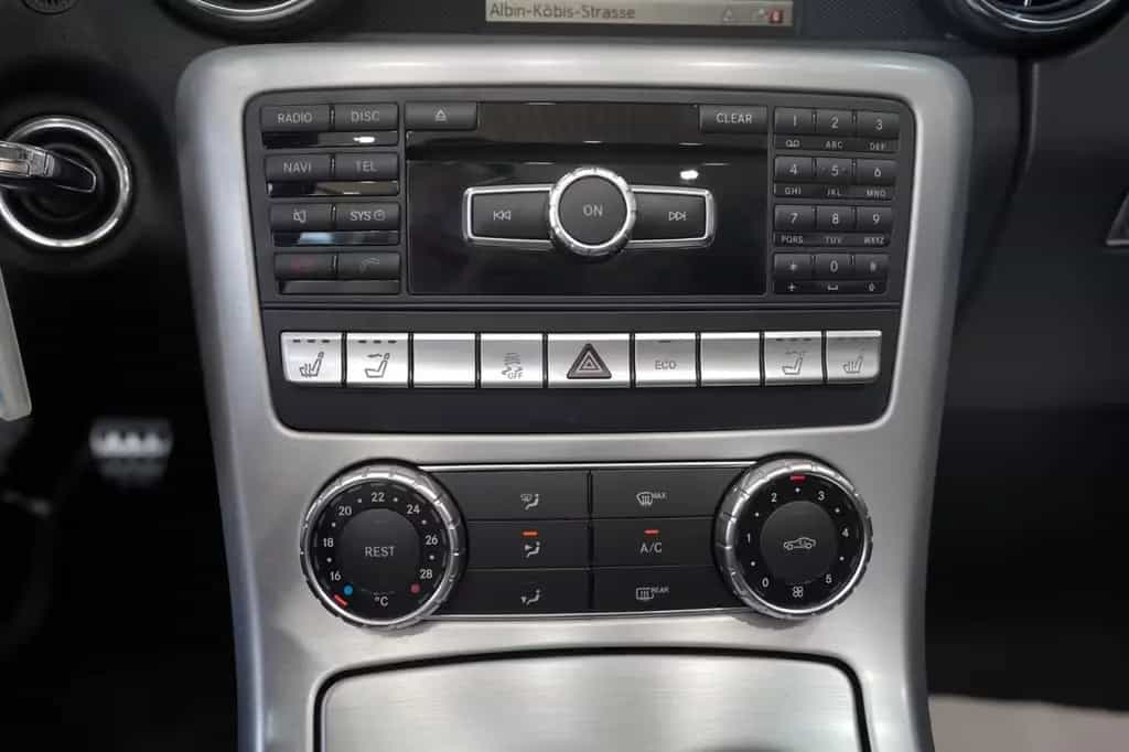 Mercedes-Benz SLK 200 Roadster*NAPPA-LEDER*AIRSCARF*NAVI* 01/2013-photo-18