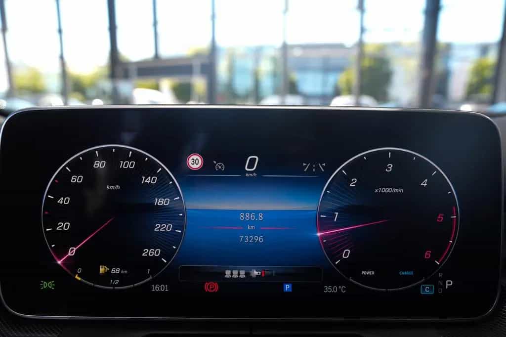 Mercedes-Benz C 220 d T*AVANTGRADE*LEDER*NAVI+*PANO*LED*DAB 03/2022-photo-11