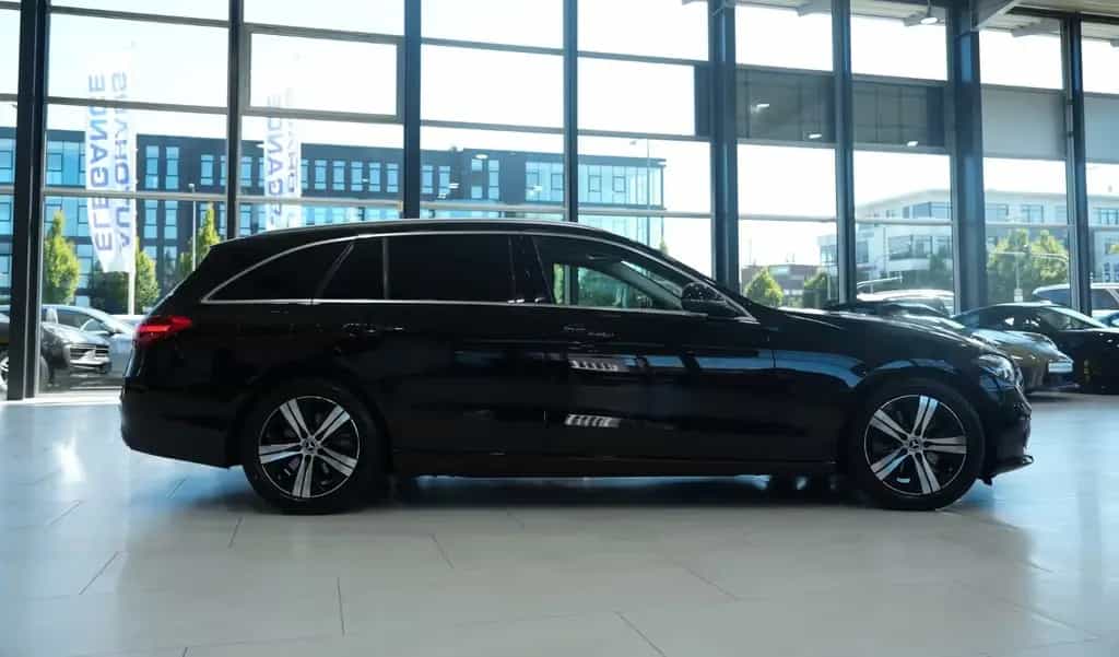 Mercedes-Benz C 220 d T*AVANTGRADE*LEDER*NAVI+*PANO*LED*DAB 03/2022-photo-5