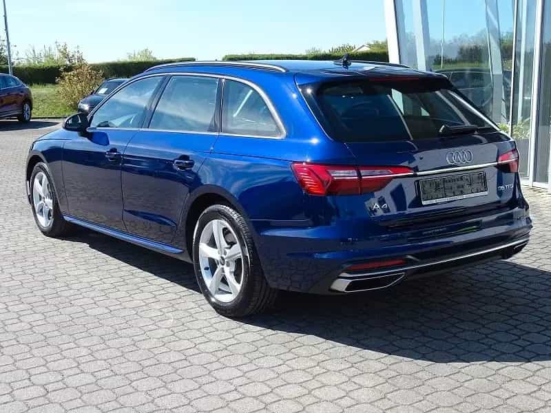 Audi A4 Avant 35 TFSI advanced / Businesspaket 10/2023-photo-4