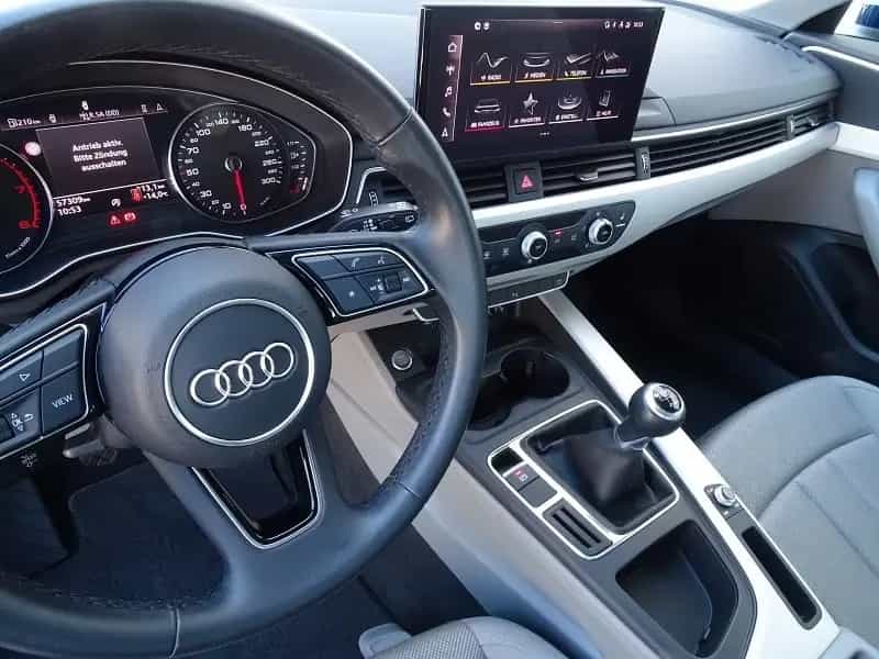 Audi A4 Avant 35 TFSI advanced / Businesspaket 10/2023-photo-7