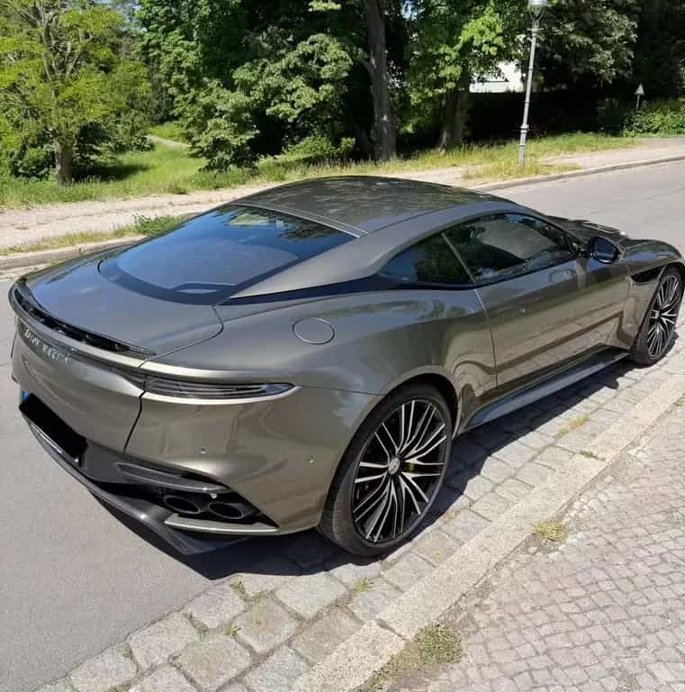 Aston Martin DBS Superleggera V12 /Arden Green /Carbon /B&O 07/2021-photo-7