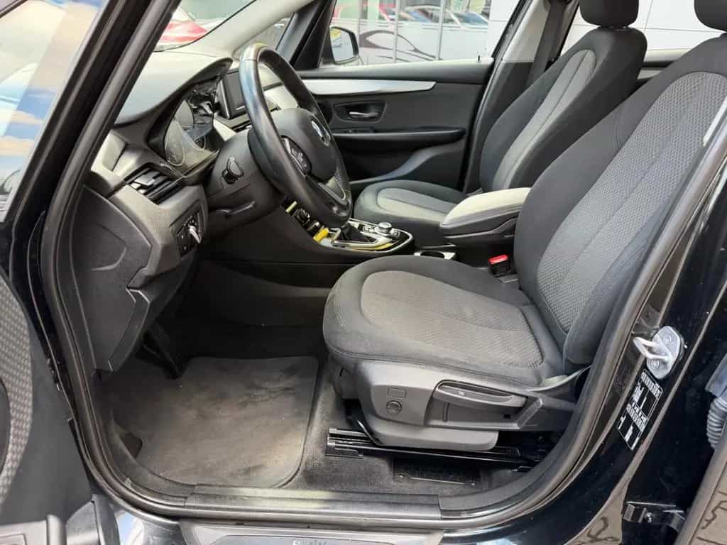 BMW 218 i AUTOMATIK/NAVI/KLIMAA/TEMPOMAT* 12/2015-photo-10