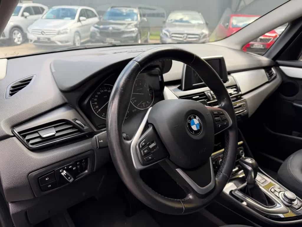 BMW 218 i AUTOMATIK/NAVI/KLIMAA/TEMPOMAT* 12/2015-photo-12