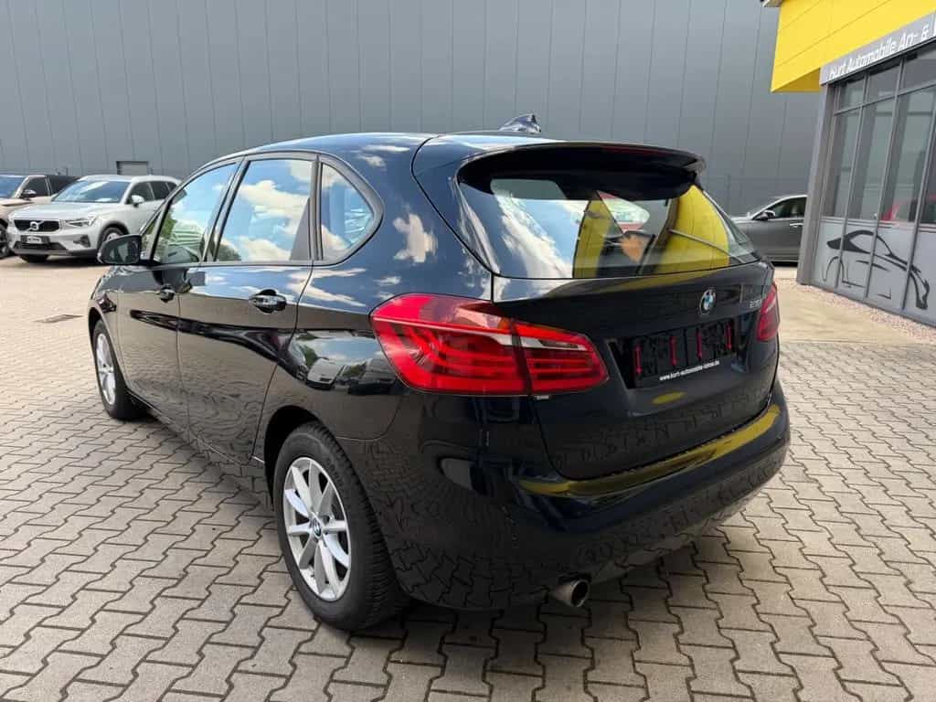 BMW 218 i AUTOMATIK/NAVI/KLIMAA/TEMPOMAT* 12/2015-photo-3