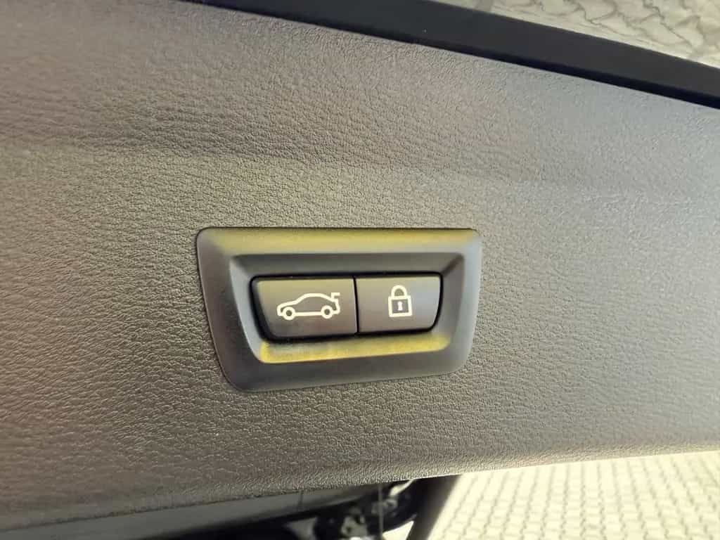 BMW X1 sDrive 18 d/M SPORTPAKET/LED/KAMERA/LEDER/AUT 08/2021-photo-21