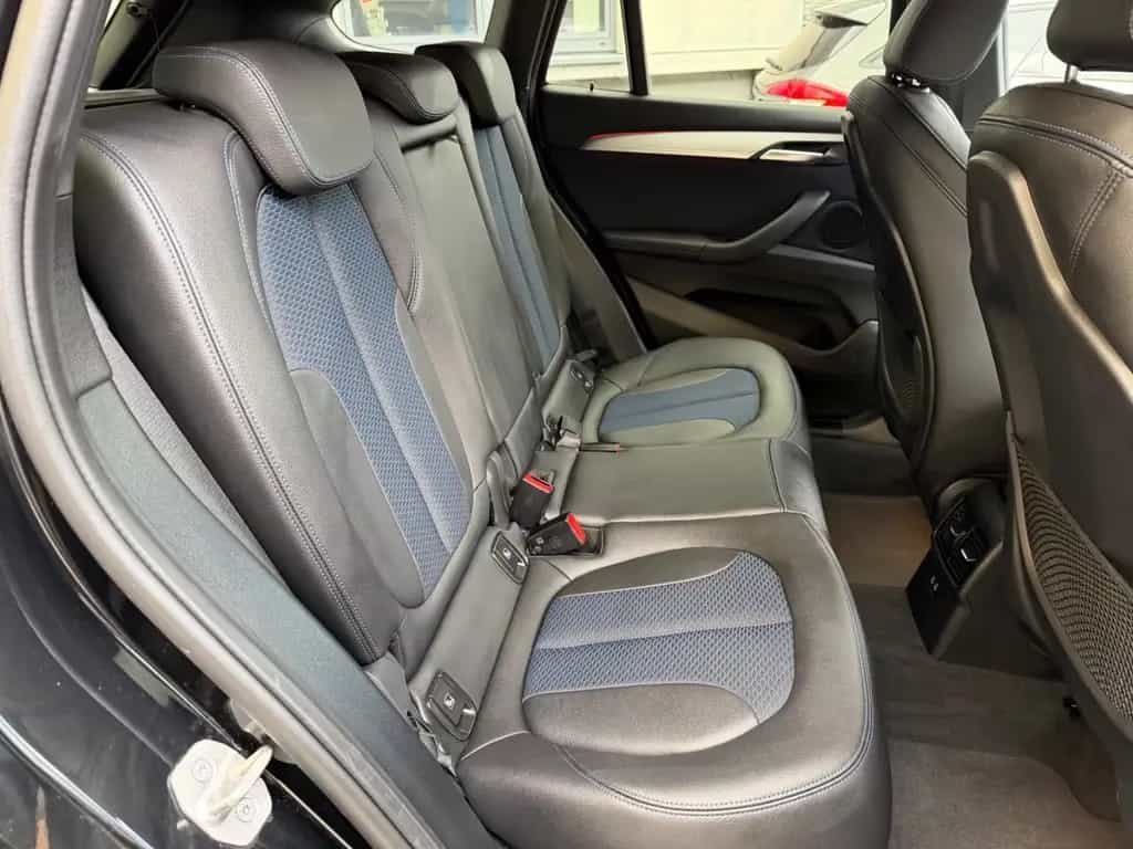 BMW X1 sDrive 18 d/M SPORTPAKET/LED/KAMERA/LEDER/AUT 08/2021-photo-23