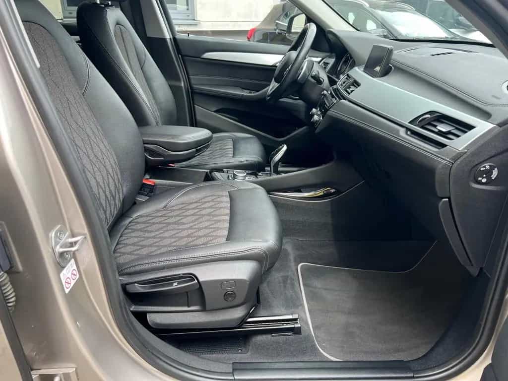 BMW X1 Baureihe X1 xDrive 25/KAMERA/AHK/AUTOMATIK/ 10/2020-photo-25