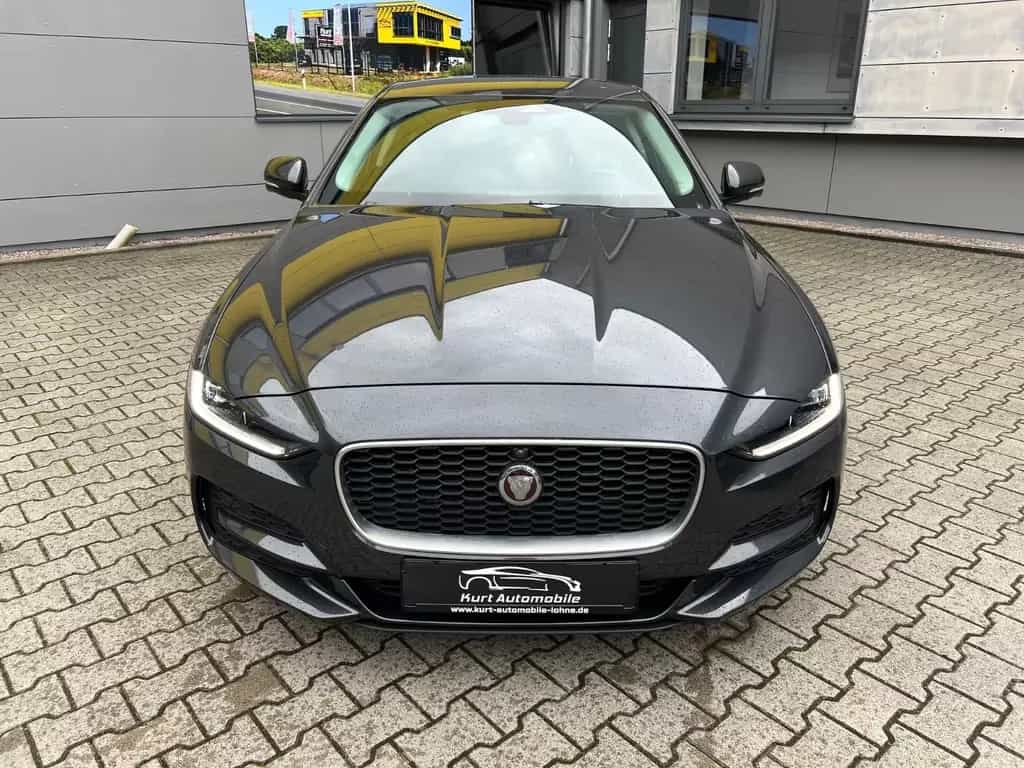 Jaguar XE S/LEDER/NAVI/TEMPOMAT/AUTOMATIK/DAB/MEMORY 04/2021-photo-8