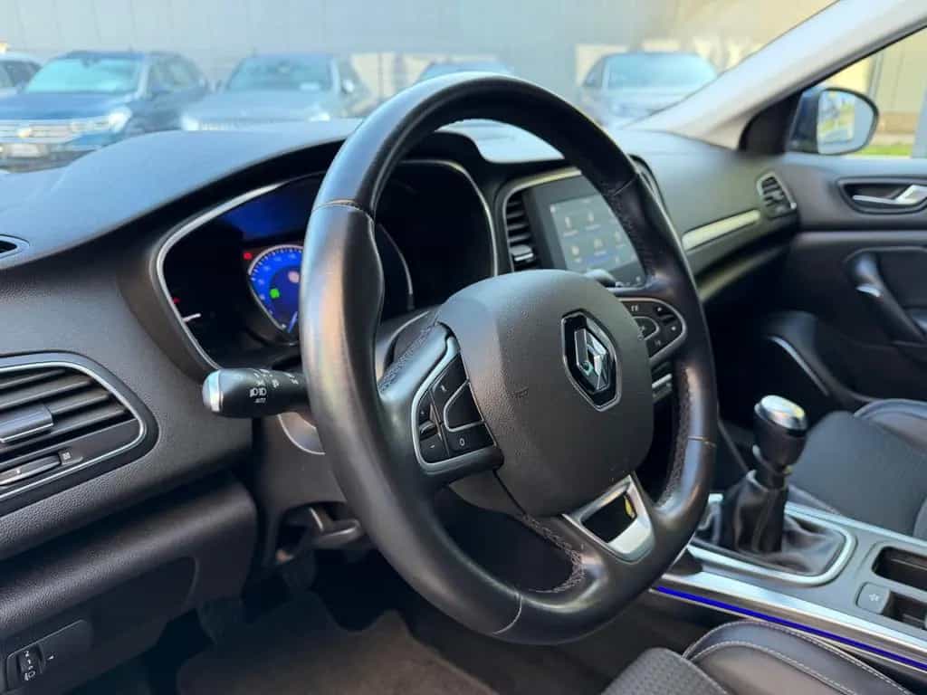 Renault Megane IV Lim. BOSE-Edition/LED/SHZ/KEYLESS 10/2018-photo-14