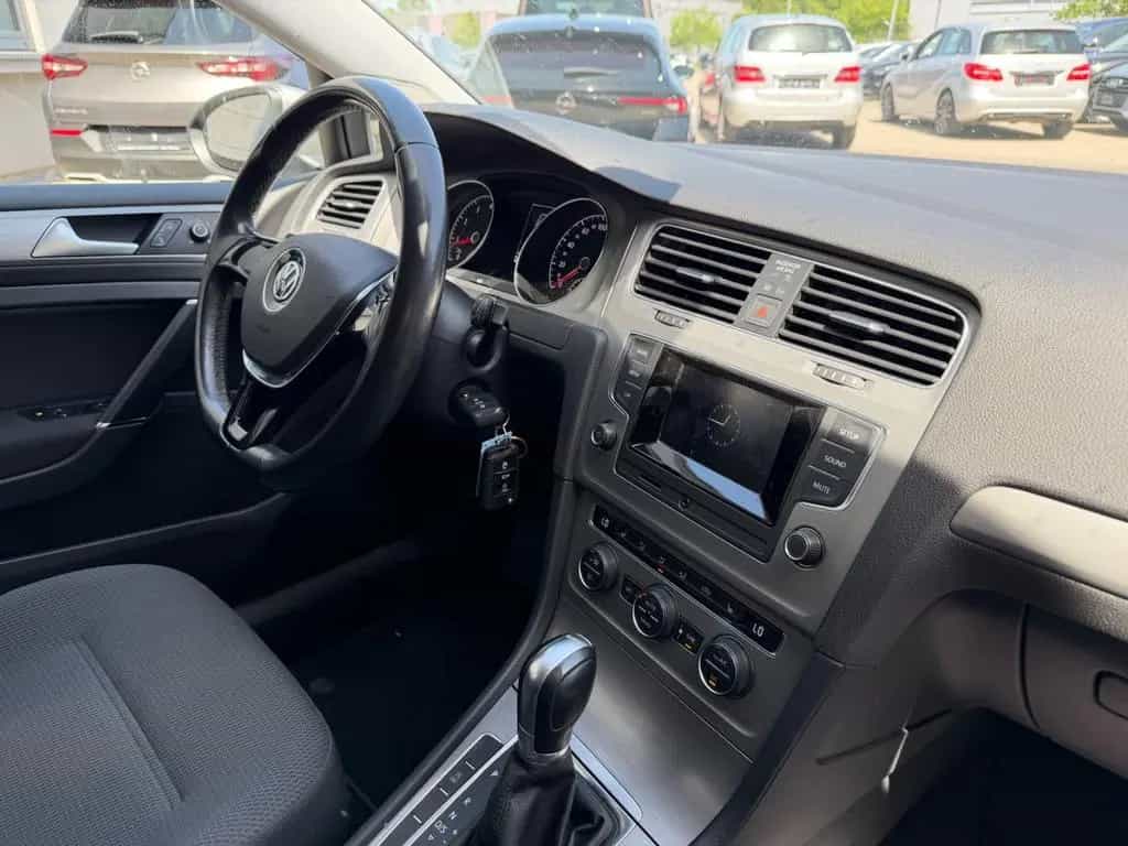 Volkswagen Golf VII Variant Comfortline/SHZ/KLIMAA*/PDC/AHK 11/2014-photo-27