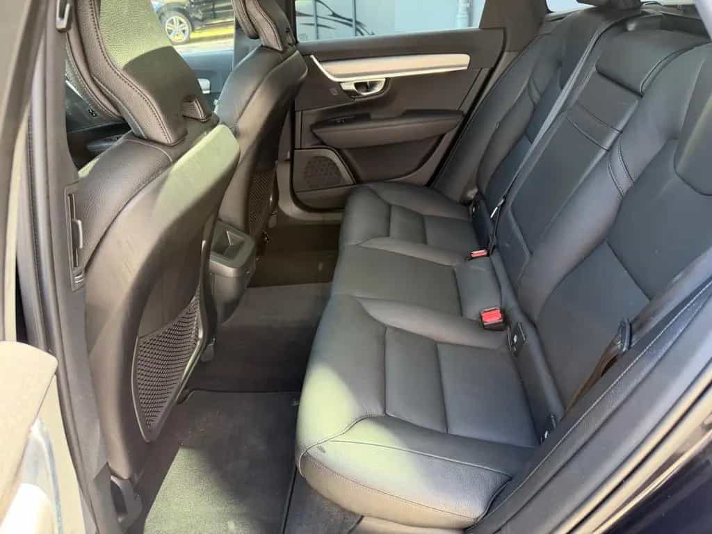 Volvo V90 Kombi Momentum/KAMERA/LEDER/AUTOMATIK/PANO/ 11/2018-photo-19