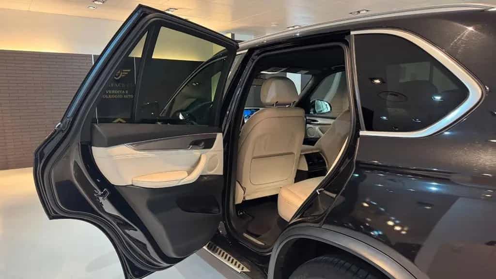 BMW X5 XDRIVE25D 2.0D 231CV - 2018 04/2018-photo-11