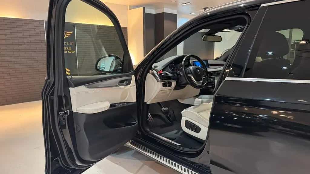 BMW X5 XDRIVE25D 2.0D 231CV - 2018 04/2018-photo-8
