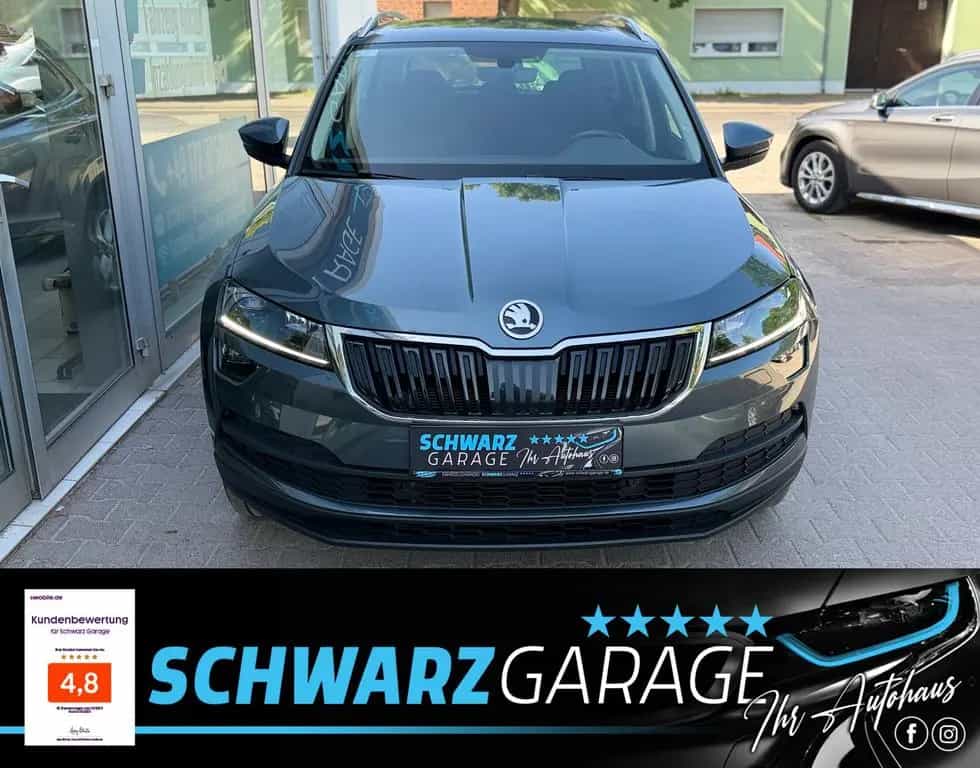 Skoda Karoq Style*AHK*LED*NAVI* 04/2021-photo-2