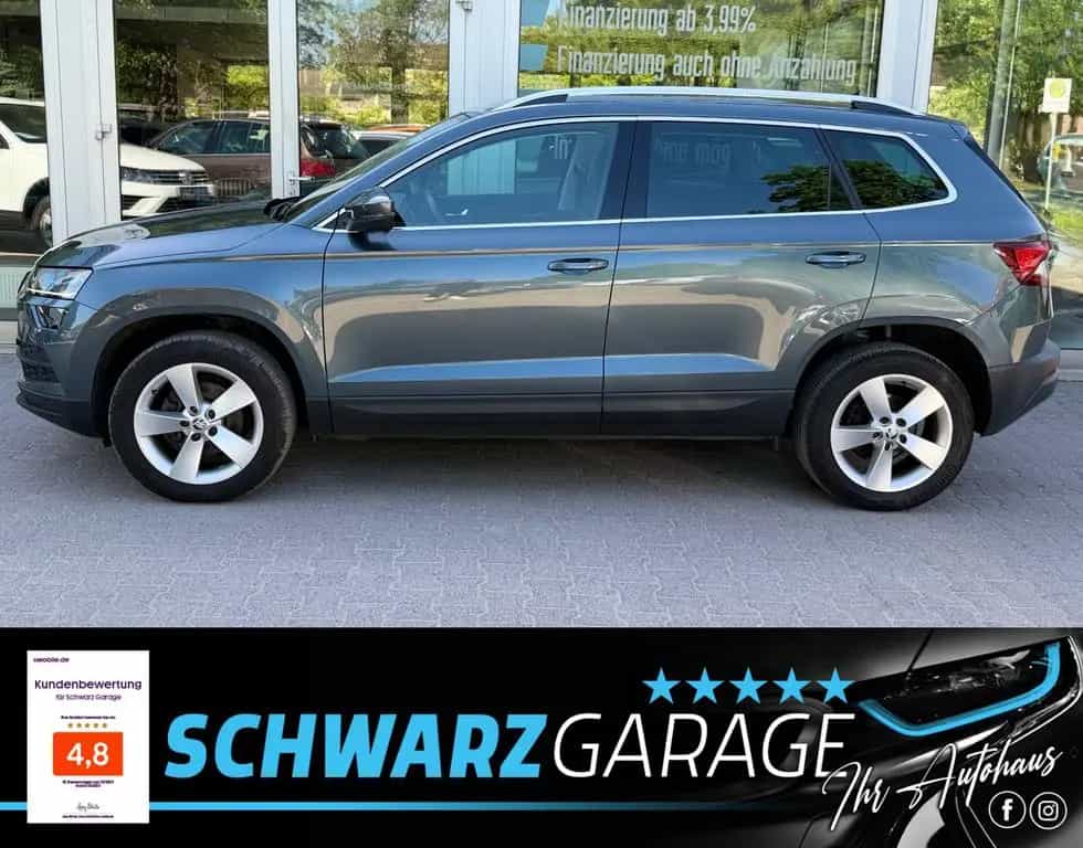 Skoda Karoq Style*AHK*LED*NAVI* 04/2021-photo-3