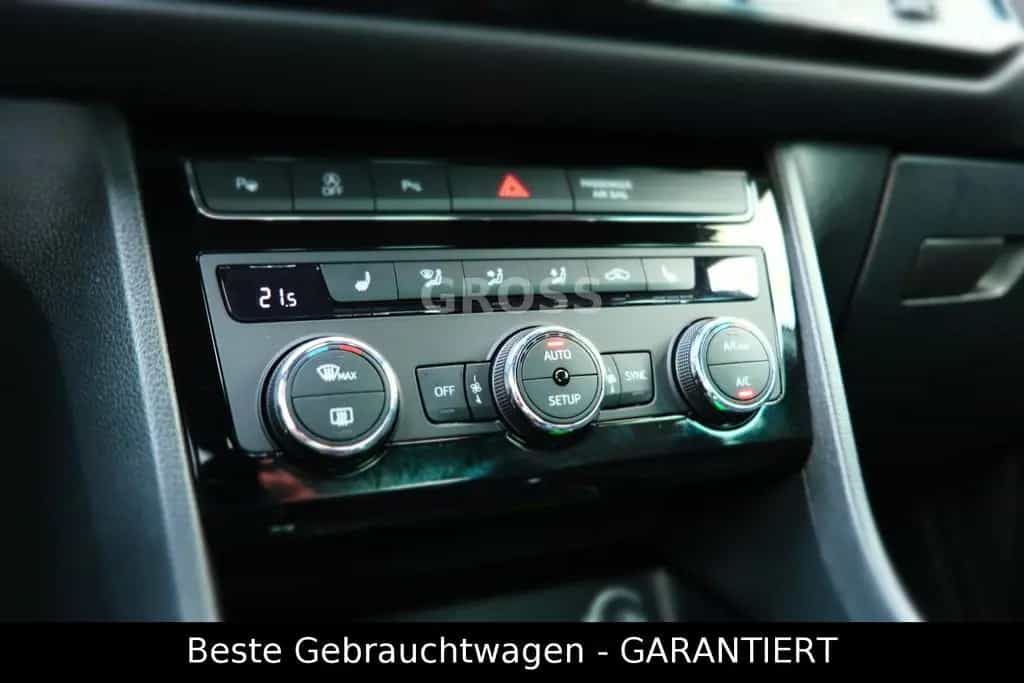 Seat Ateca 1.4 TSI Xcellence 4Drive "LED"AHK"Kamera" 10/2017-photo-29