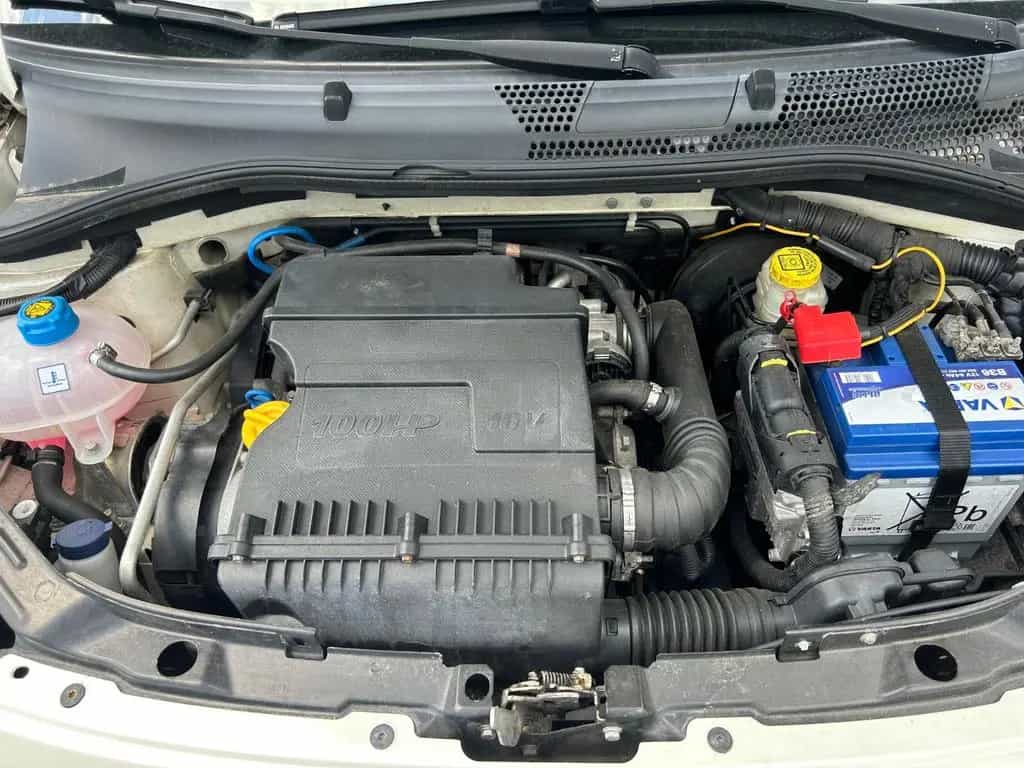 Fiat 500 Sport WENIG KM TÜV NEU 2 HAND TOP ZUSTAND 03/2011-photo-11