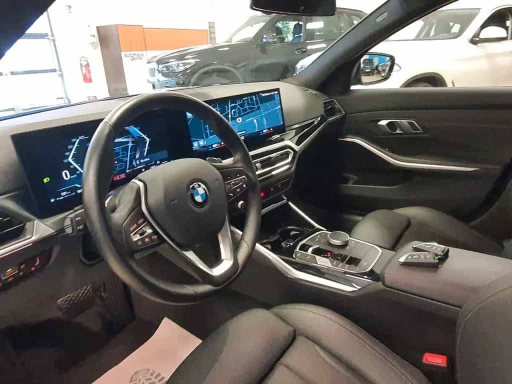 BMW 320 d Aut/Navi/Stop&Go/SportSitze/KeyLess 02/2023-photo-8