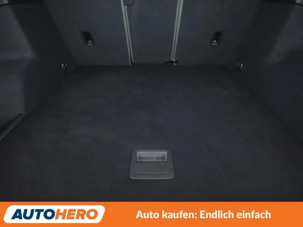 Audi Q3 Sportback 45 TFSI quattro S line Aut.*NAVI* 08/2021-photo-17