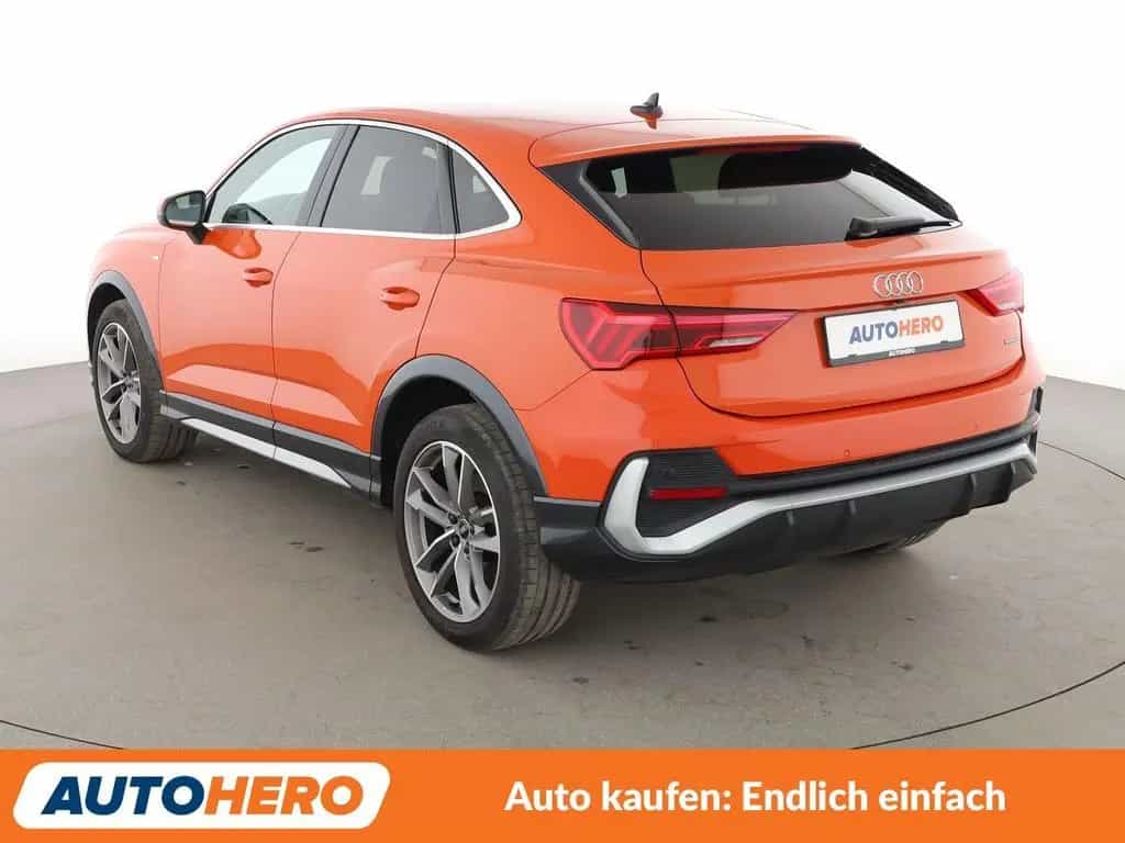 Audi Q3 Sportback 45 TFSI quattro S line Aut.*NAVI* 08/2021-photo-3