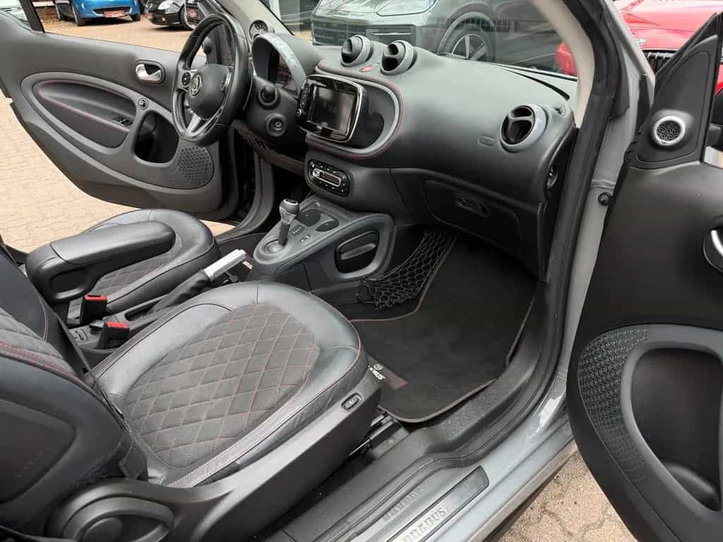Smart ForTwo Cabrio*BRABUS FINEST EDITION 1*JBL*KAM* 09/2017-photo-19