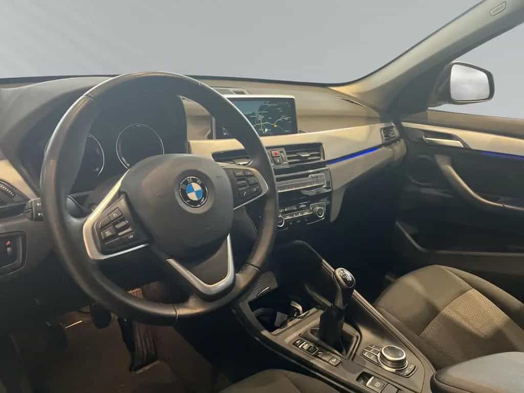 BMW X1 xDrive 18d Advantage/Navigation/Soundsystem 12/2020-photo-3