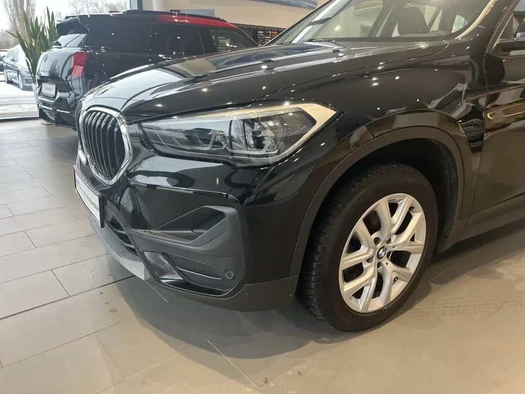 BMW X1 xDrive 18d Advantage/Navigation/Soundsystem 12/2020-photo-5