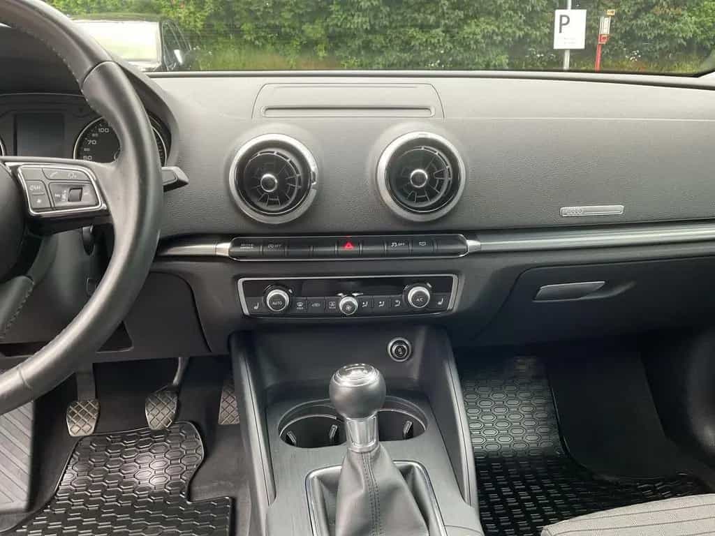 Audi A3 Sportback 30 1.0 TFSI sport PDC Soundsystem S 04/2019-photo-13