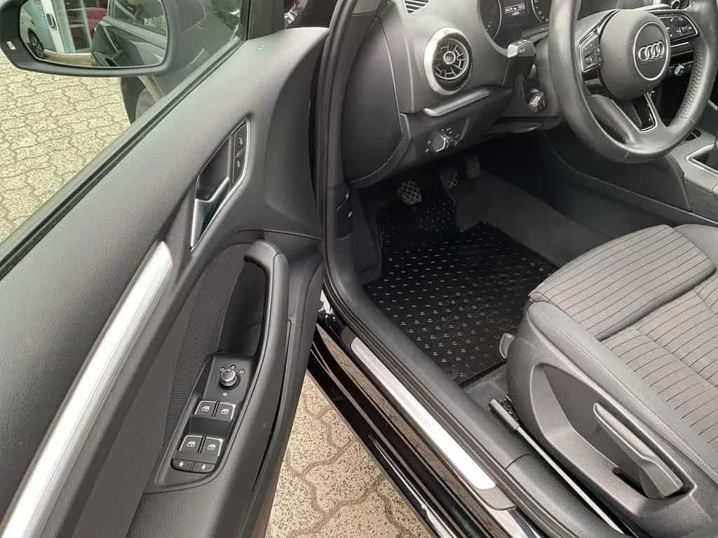 Audi A3 Sportback 30 1.0 TFSI sport PDC Soundsystem S 04/2019-photo-17