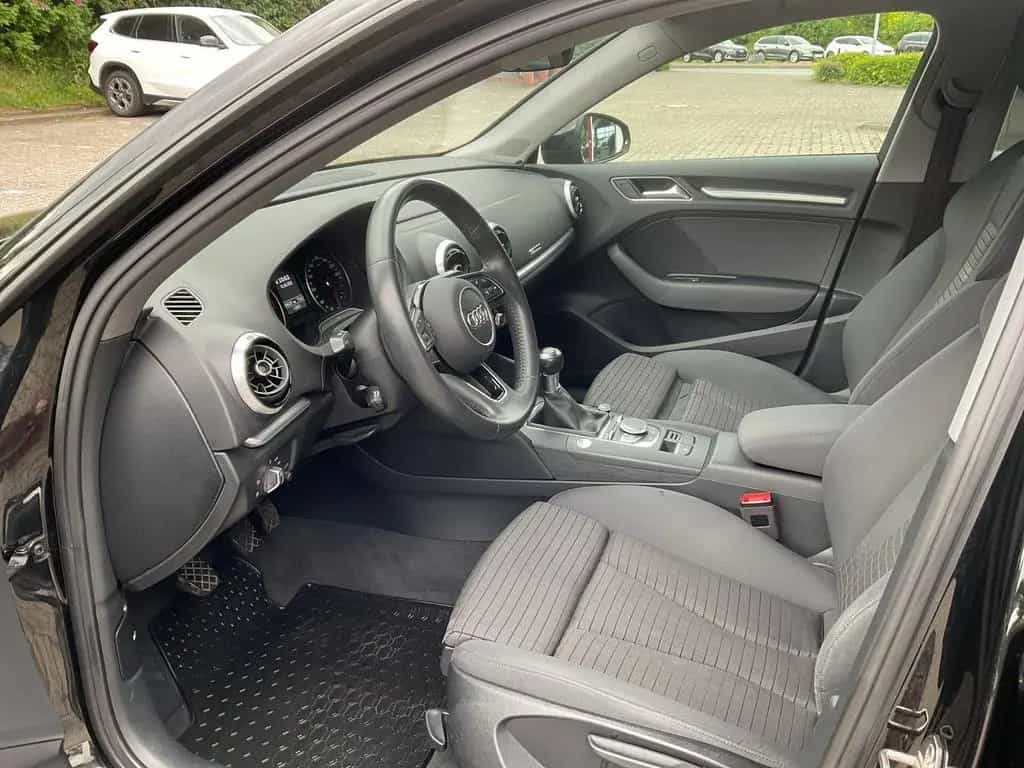 Audi A3 Sportback 30 1.0 TFSI sport PDC Soundsystem S 04/2019-photo-8