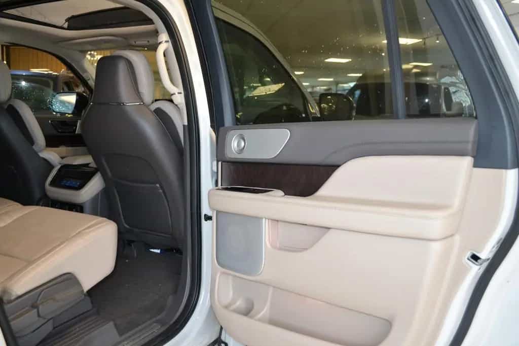 Lincoln Navigator L  Biturbo  Luxury -AWD- 7 Sitze 06/2022-photo-18