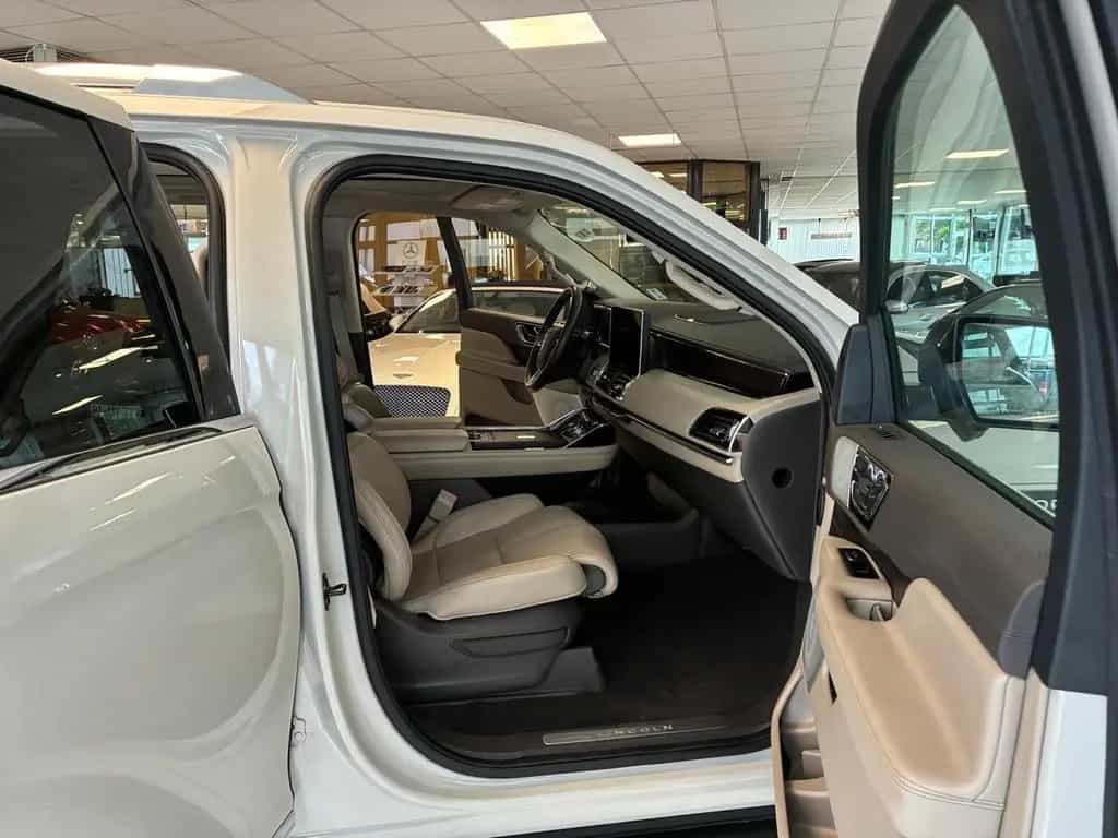 Lincoln Navigator L  Biturbo  Luxury -AWD- 7 Sitze 06/2022-photo-21
