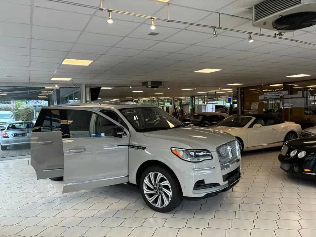 Lincoln Navigator L  Biturbo  Luxury -AWD- 7 Sitze 06/2022-photo-8