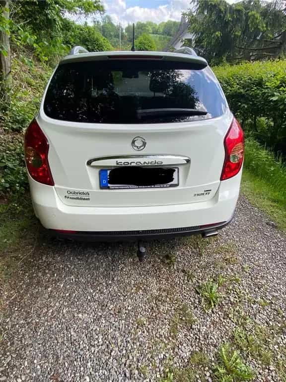 Ssangyong Korando Diesel Automatik AHK Leder Schiebedach 05/2013-photo-5