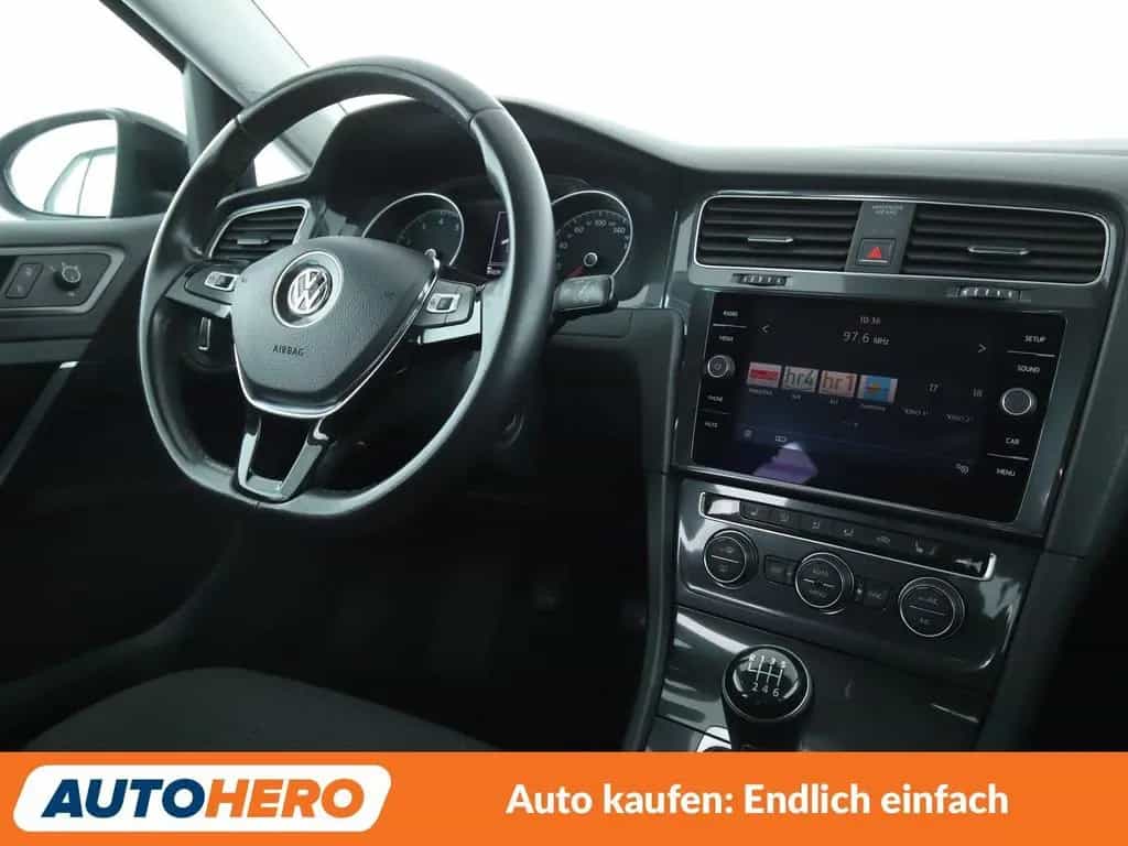 Volkswagen Golf VII 1.0 TSI Comfortline BMT *PDC*SHZ*KLIMA* 09/2017-photo-12