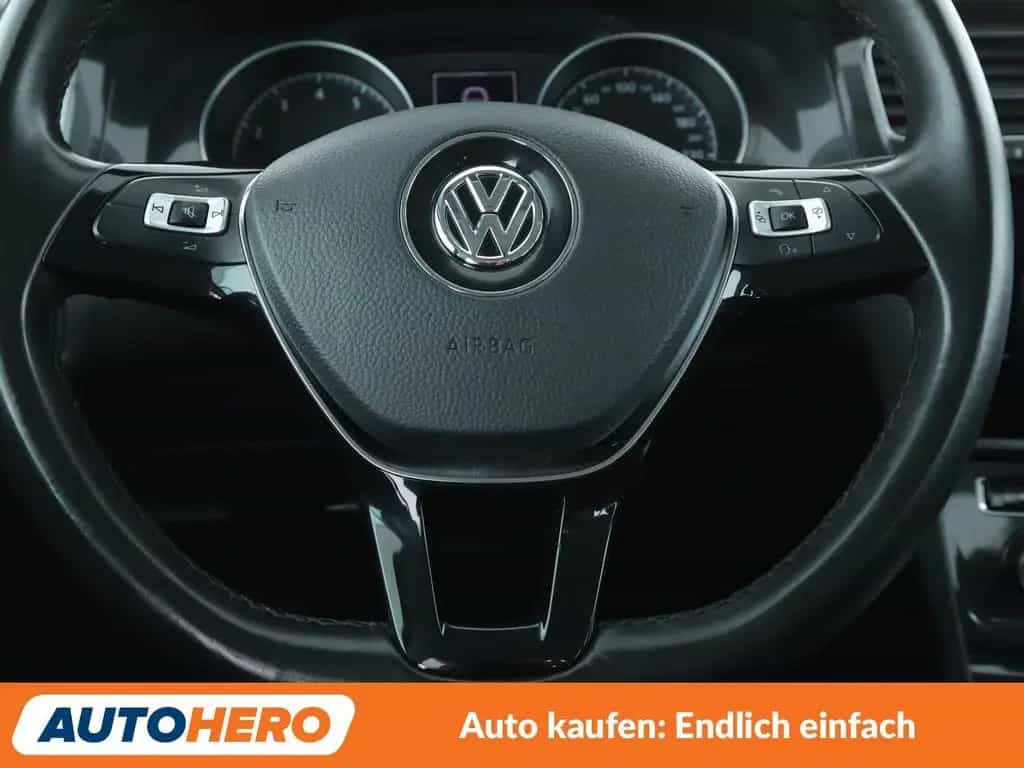 Volkswagen Golf VII 1.0 TSI Comfortline BMT *PDC*SHZ*KLIMA* 09/2017-photo-18