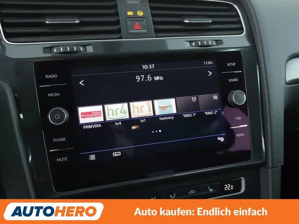 Volkswagen Golf VII 1.0 TSI Comfortline BMT *PDC*SHZ*KLIMA* 09/2017-photo-20