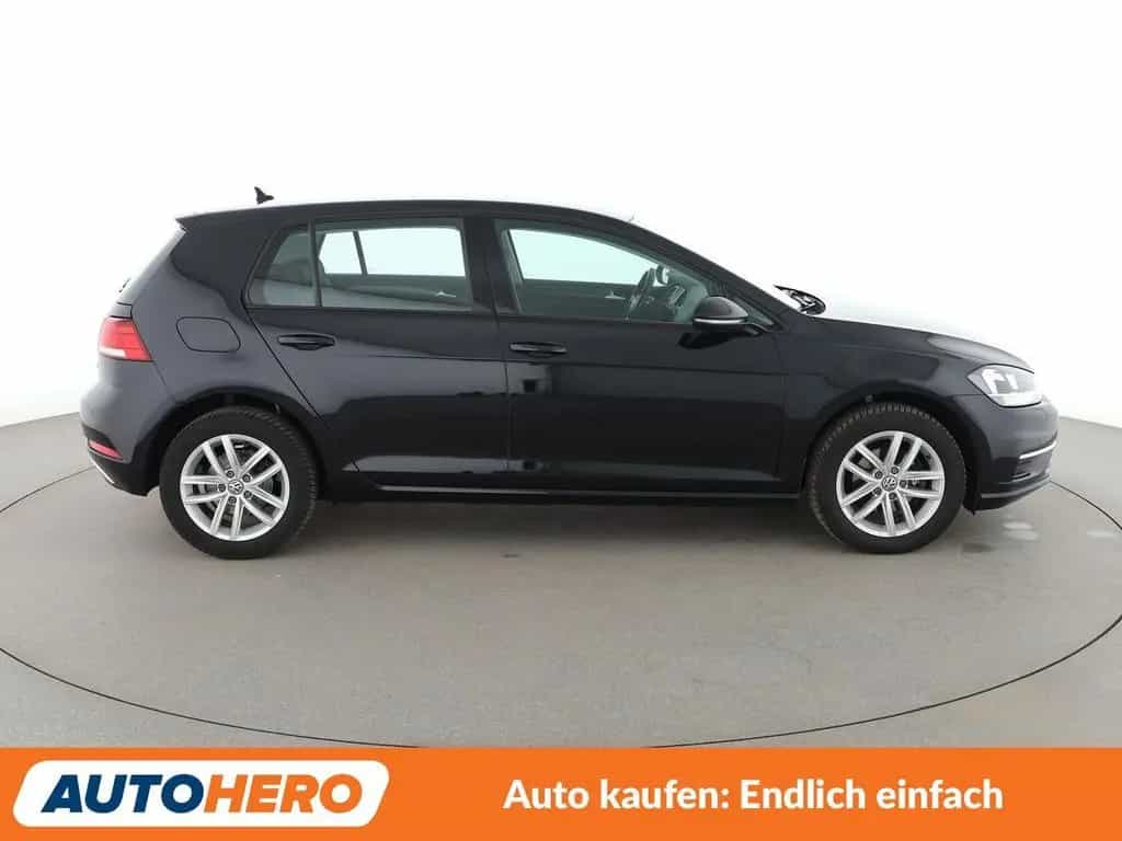 Volkswagen Golf VII 1.0 TSI Comfortline BMT *PDC*SHZ*KLIMA* 09/2017-photo-6